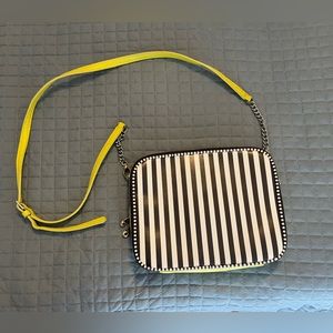 henri bendel bag
